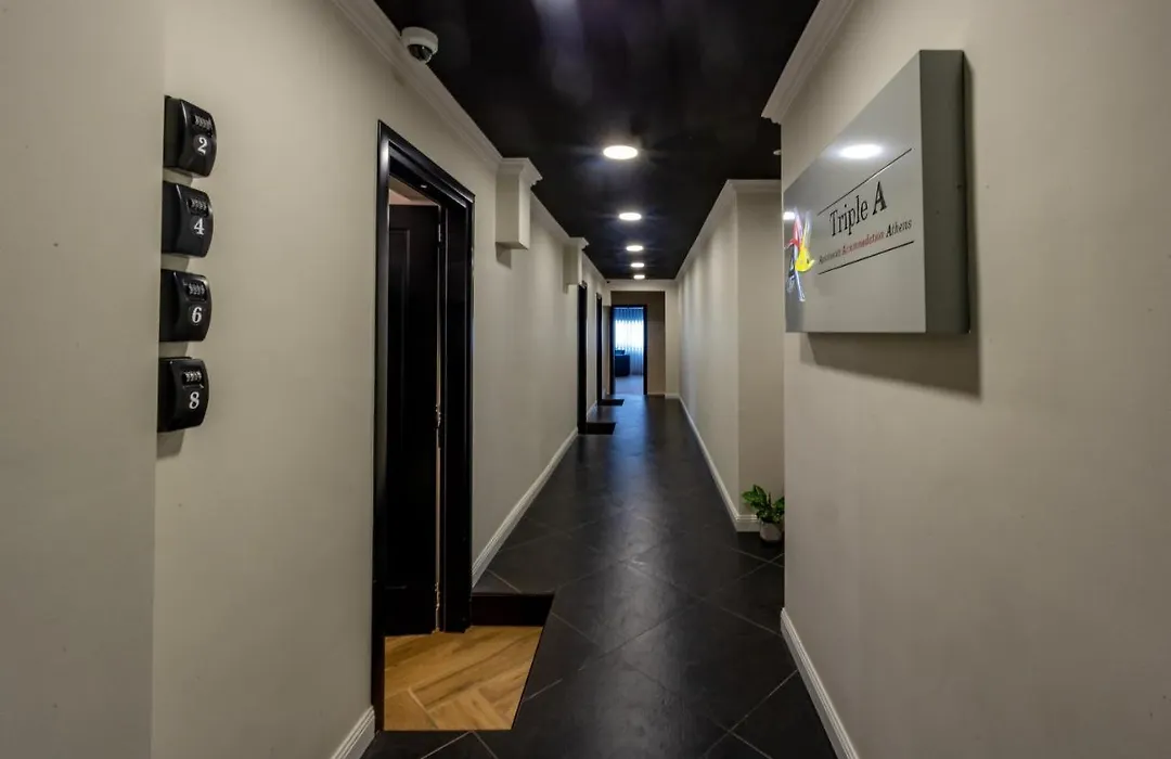 Triple A - Between 3 Squares - Monastiraki & Syntagma & Psiry - Free Parking!-1