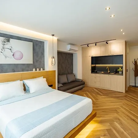 Triple A - Between 3 Squares - Monastiraki & Syntagma & Psiry - Free Parking!-3